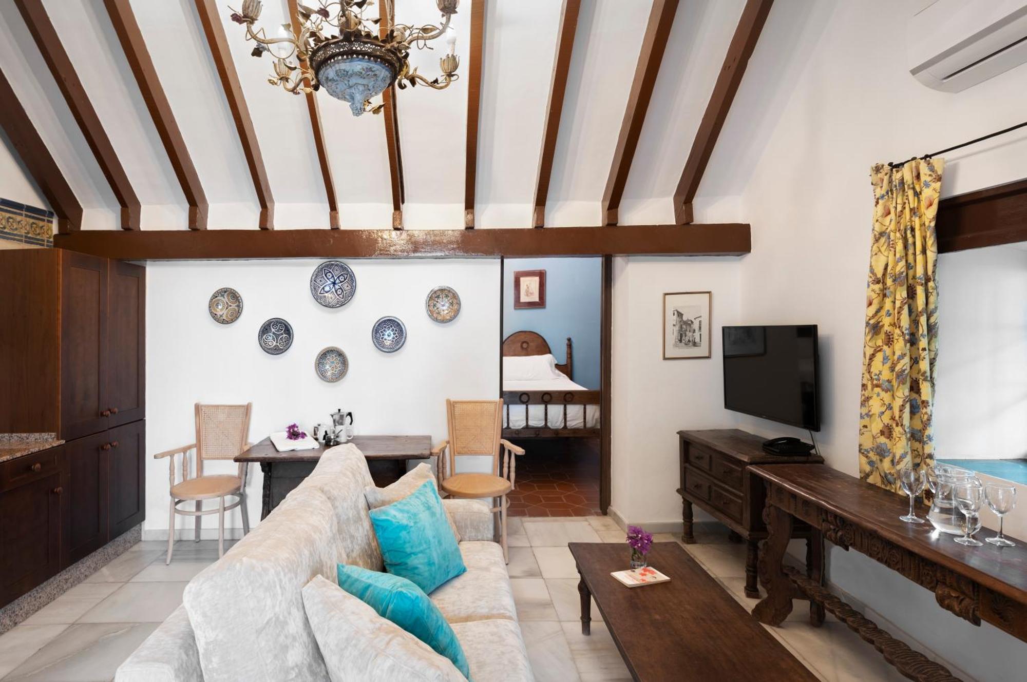 Suites Cortijo Fontanilla Conil De La Frontera Exterior photo