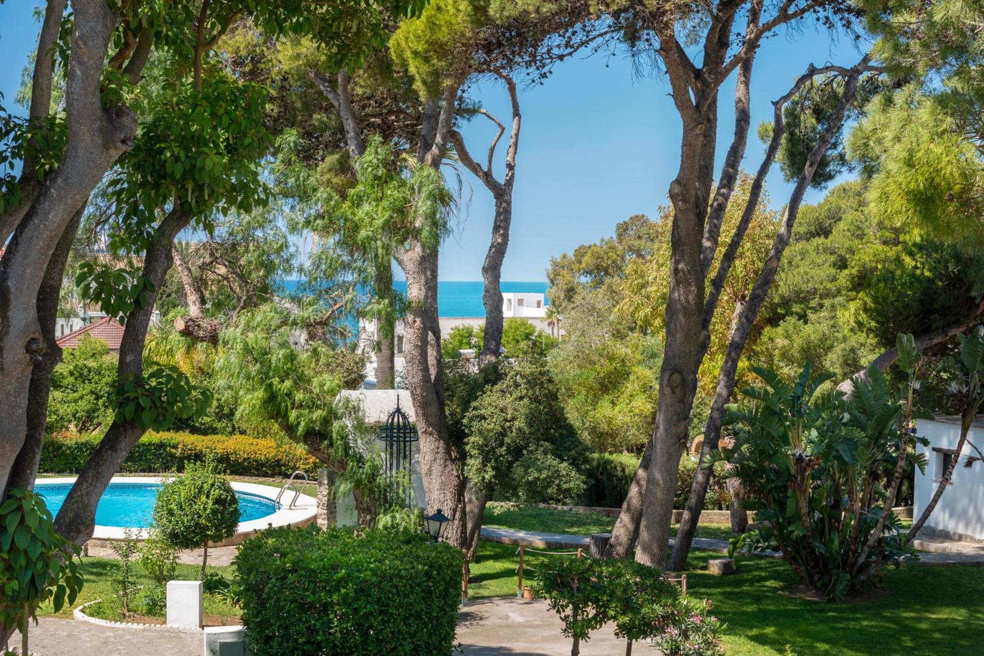 Suites Cortijo Fontanilla Conil De La Frontera Exterior photo